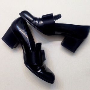 Stuart Weitzman Atabow Patent Mid Heel Loafer